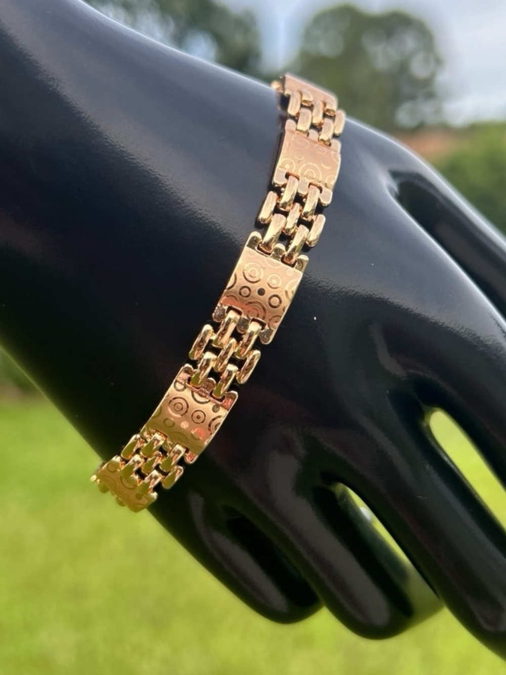 New gold bracelet